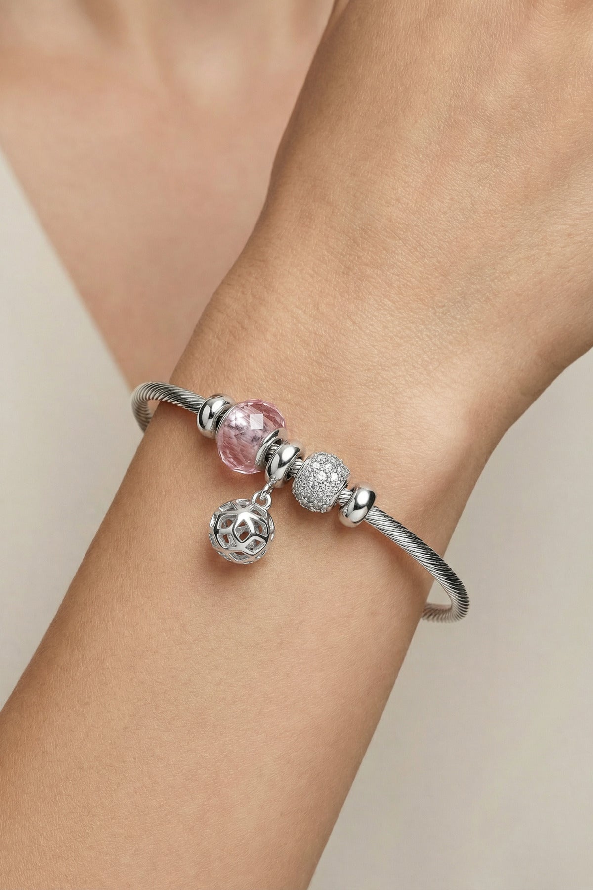 Kadın Rodyum Kaplama Pembe Taş Detaylı Charm Bileklik - Gümüş - 1
