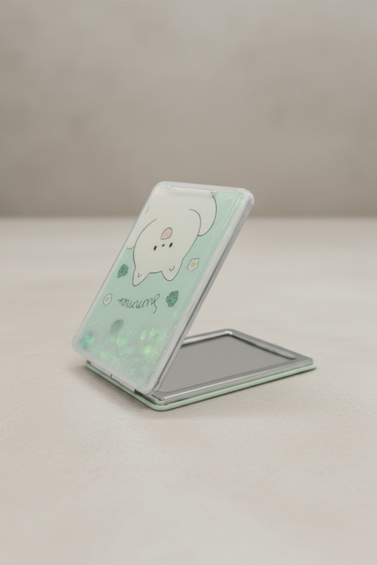 Yaprak ve Sevimli Figür Desenli 5x7 Cm Kapaklı Sulu Simli Taşınabilir Cep Makyaj Aynası - Turkuaz D - 3