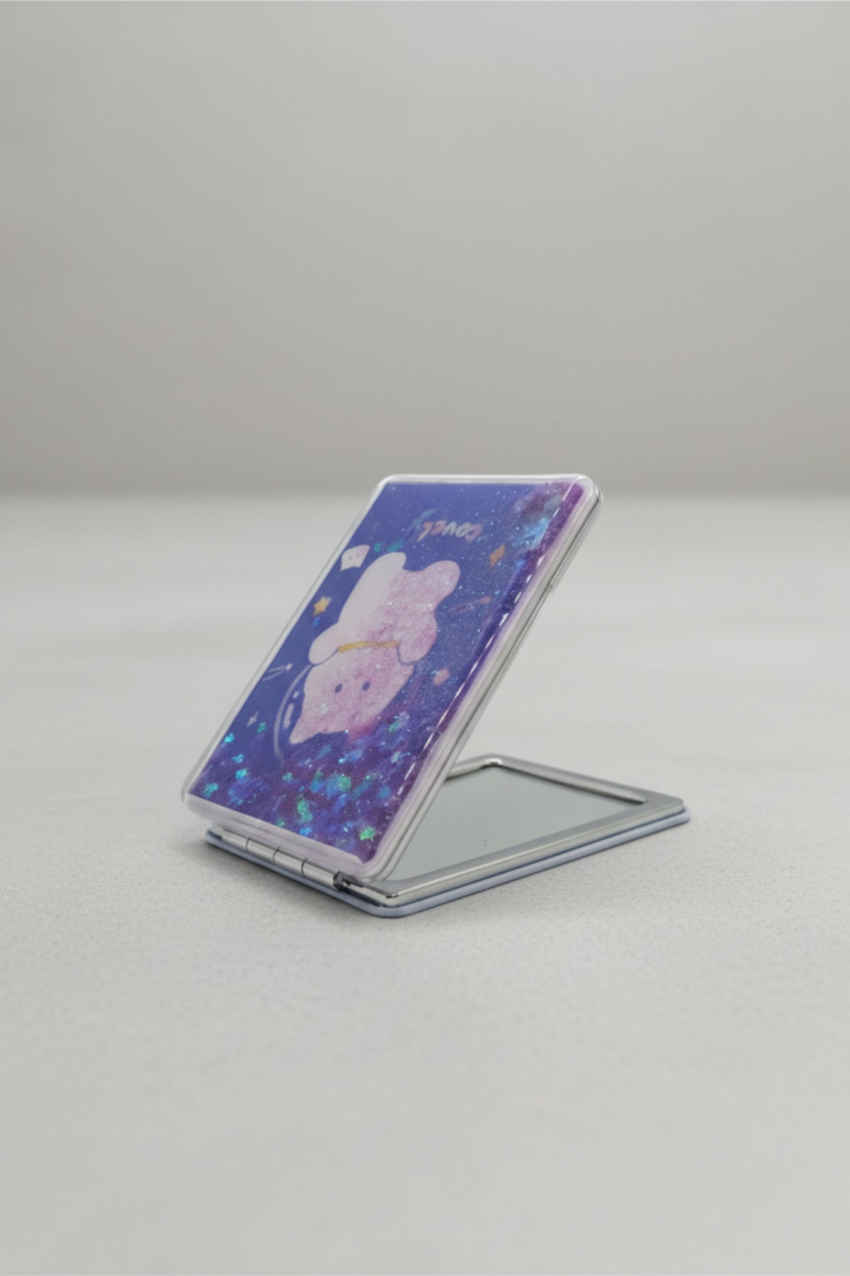 Sevimli Ayıcık Desenli 5x7 Cm Kapaklı Sulu Simli Taşınabilir Cep Makyaj Aynası - Mor - 3