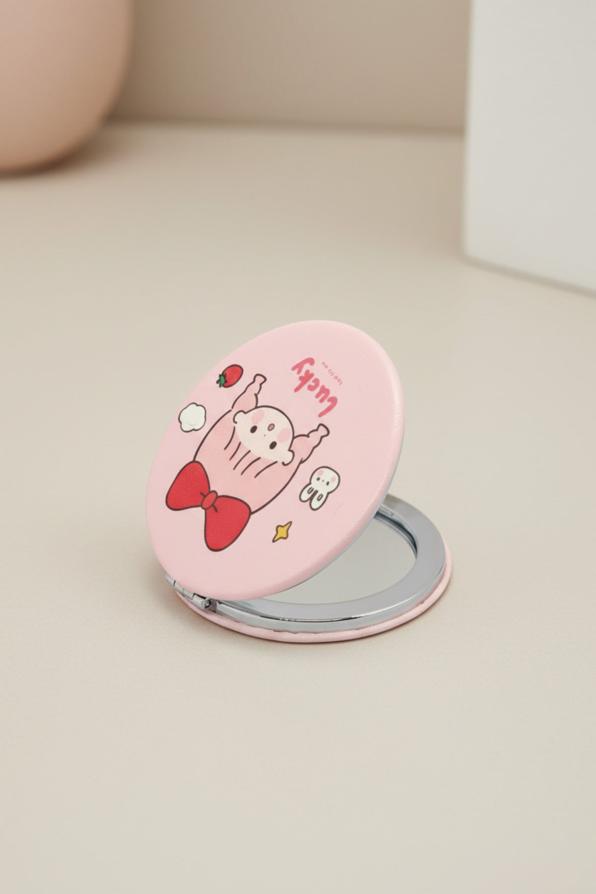 Sevimli Tavşanlı Çocuk Figürlü Desenli 6x6 Cm Yuvarlak Kapaklı Taşınabilir Cep Makyaj Aynası - Pembe - 3