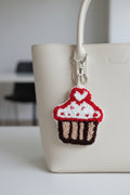 El Yapımı Charm Punch Cupcake Desenli Metal Klipsli Anahtarlık - Çok Renkli - 1