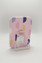 Renkli Desenli 16x12 Cm Standlı Dekoratif Taşınabilir Masa Makyaj Aynası - Pembe - 3